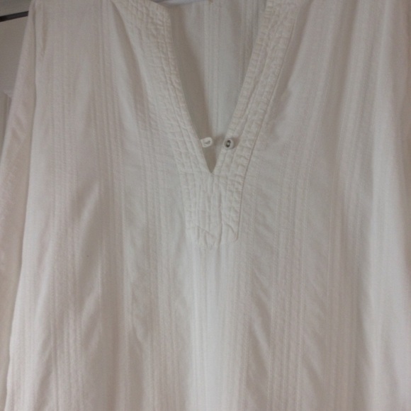 White tunic - Picture 3 of 7